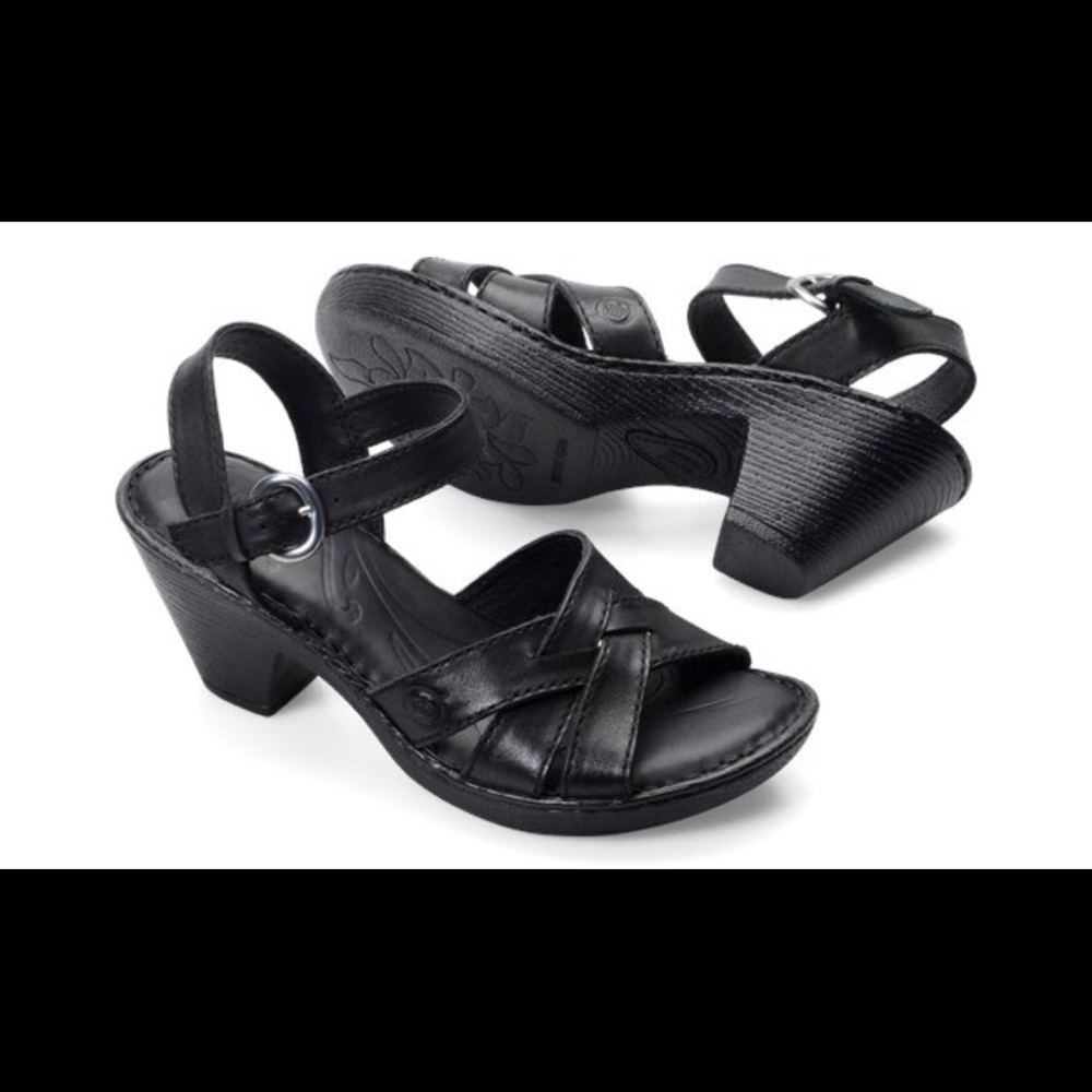 Born Belinda sandals size 9 black